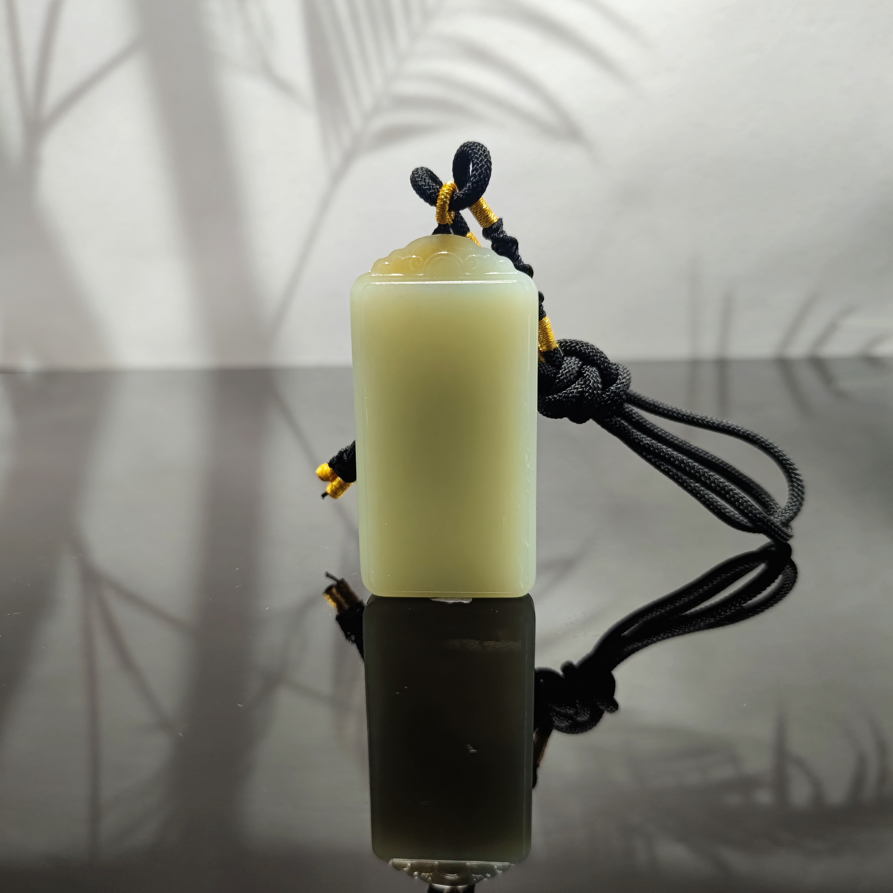 和田玉无事牌吊坠（金山料）0741