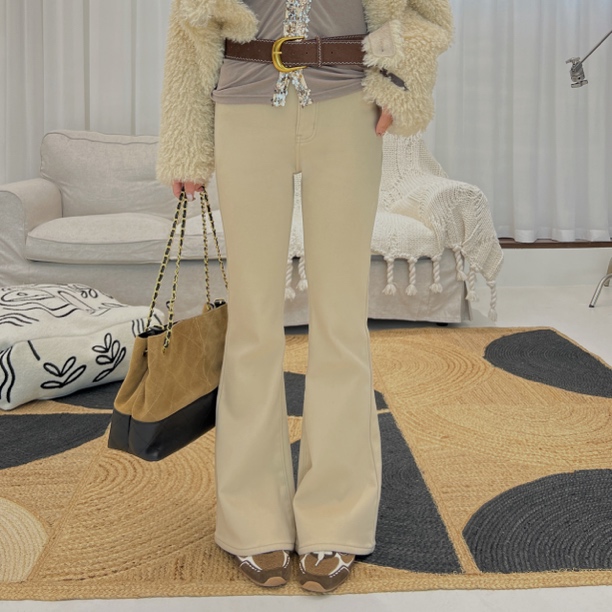 “AWONDERWEEK”加绒显瘦牛仔微喇裤女爆款加厚气质感百搭裤子