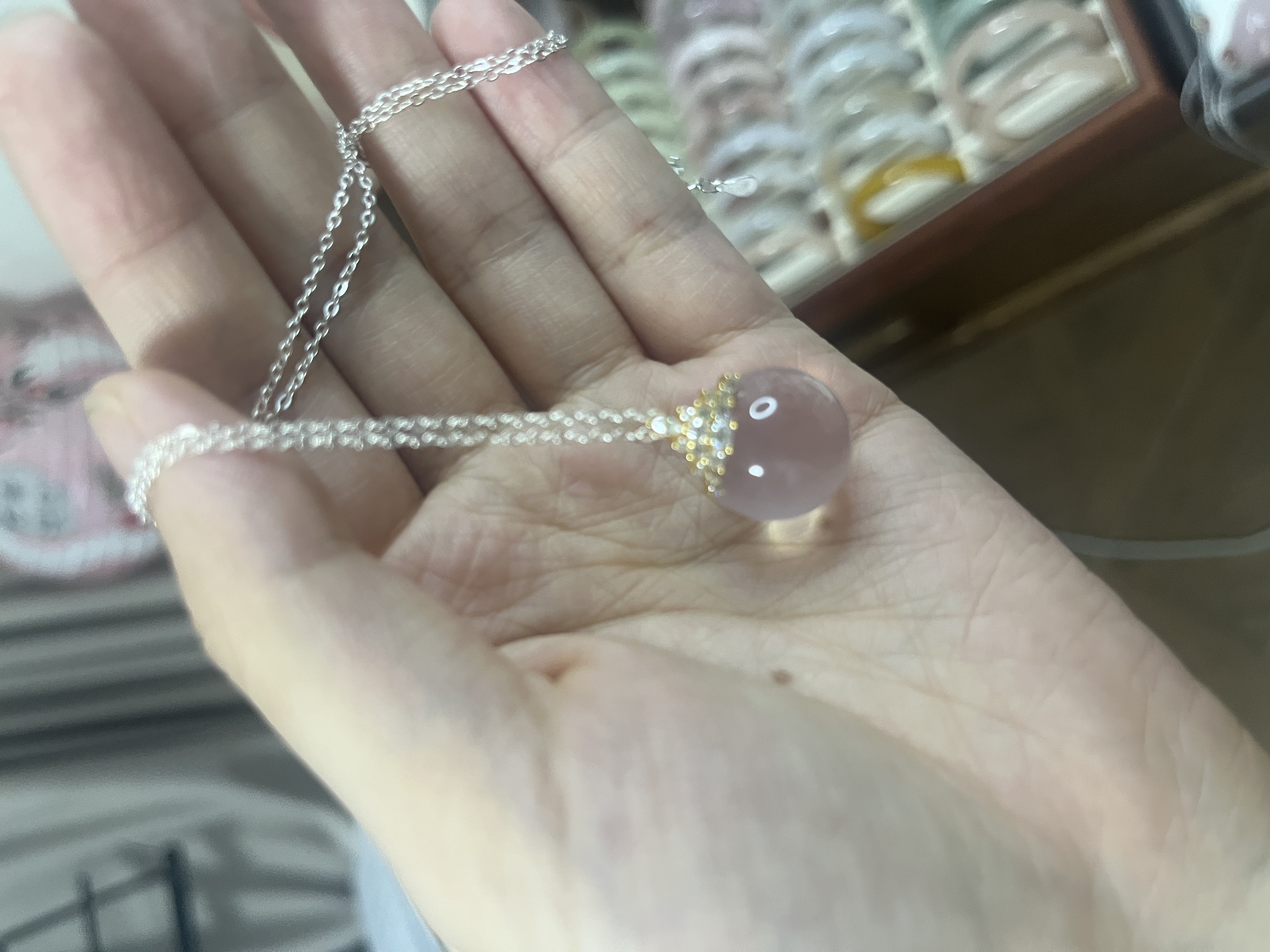 天然粉水晶项链莫桑比克