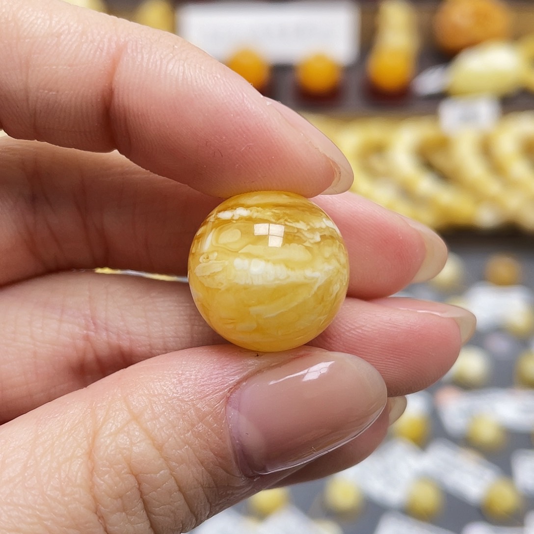 琥珀裸石未镶嵌蜜蜡圆珠17mm皮线