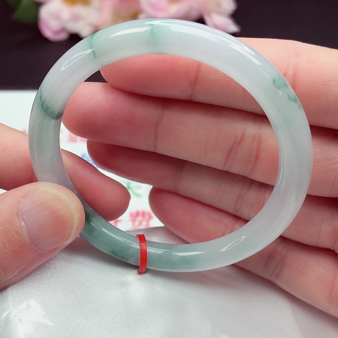 翡翠未镶嵌手镯55.2圈