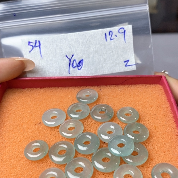 定制翡翠未镶嵌不退