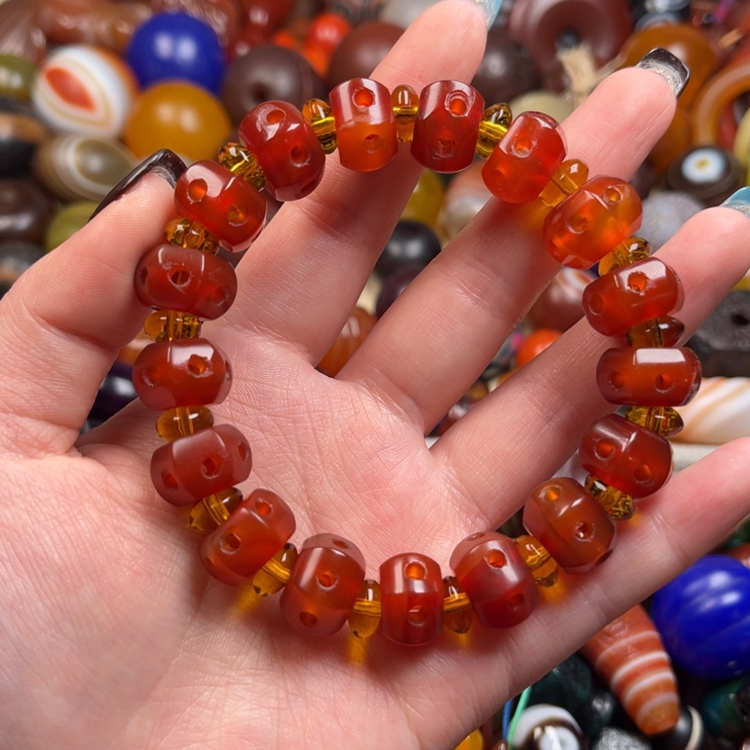 玛瑙/玉髓颈饰未镶嵌