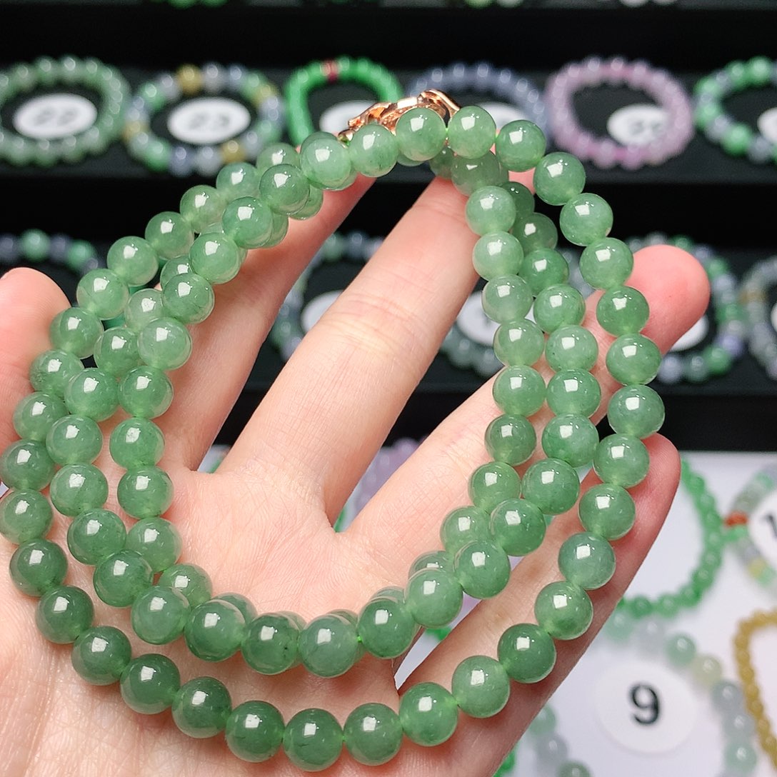 翡翠手链未镶嵌翡翠