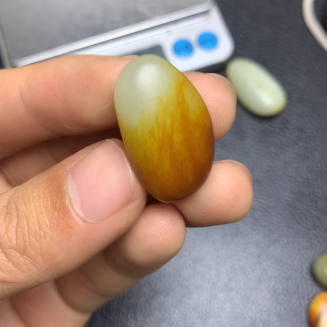 和田玉未镶嵌摆件