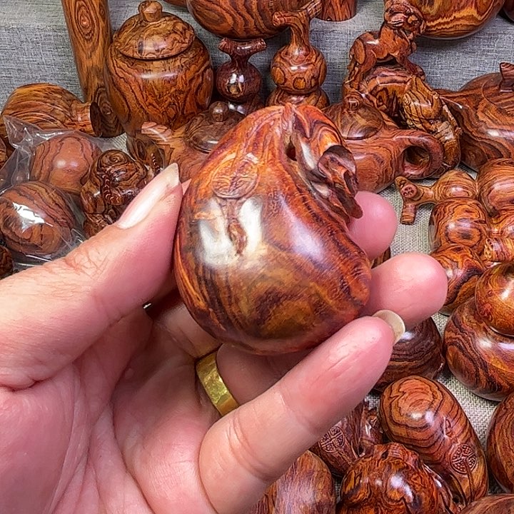 黄花梨/降香黄檀海南黄花梨油梨工艺品