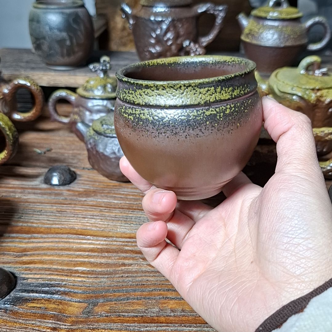 坭兴陶纯柴烧杯220c，微瑕
