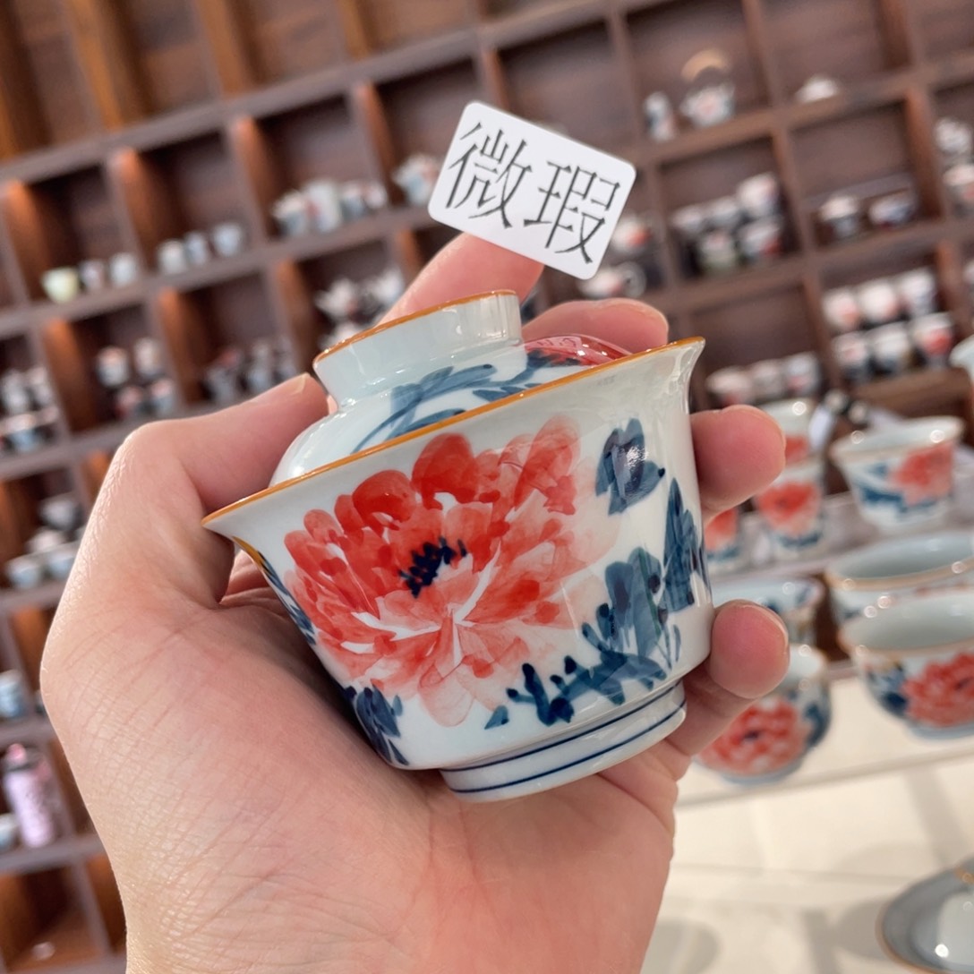 釉下手绘茶具微瑕