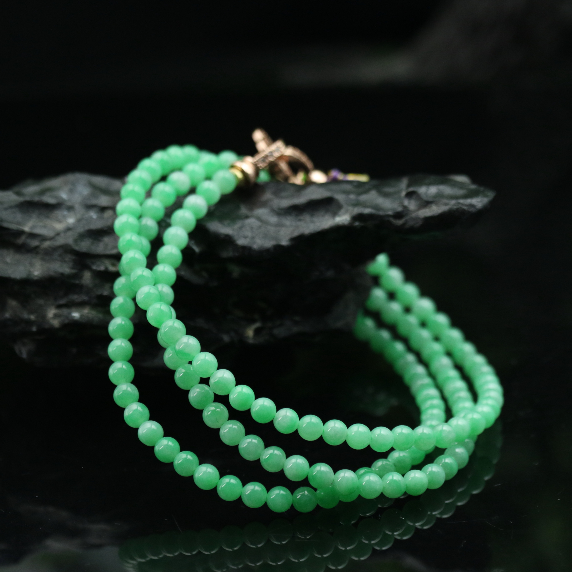 18天然缅甸翡翠A货珠链/100390/上海嘉禾拍卖