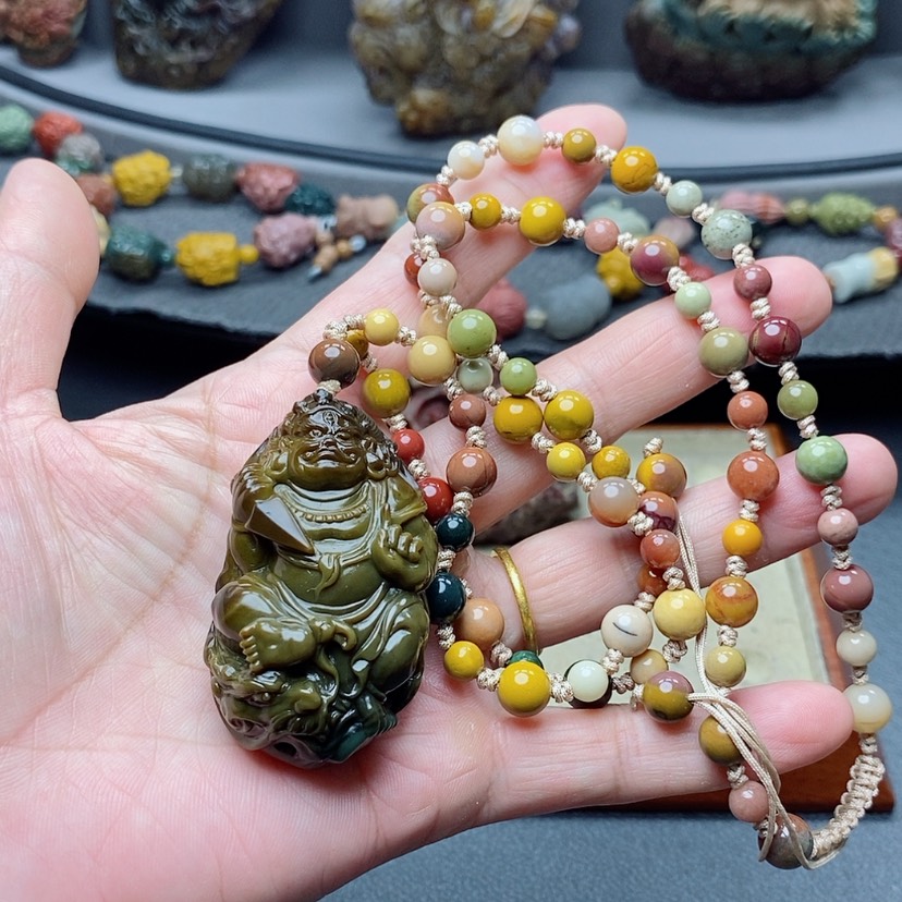 【闪购商品】定制石英质玉吊坠未镶嵌