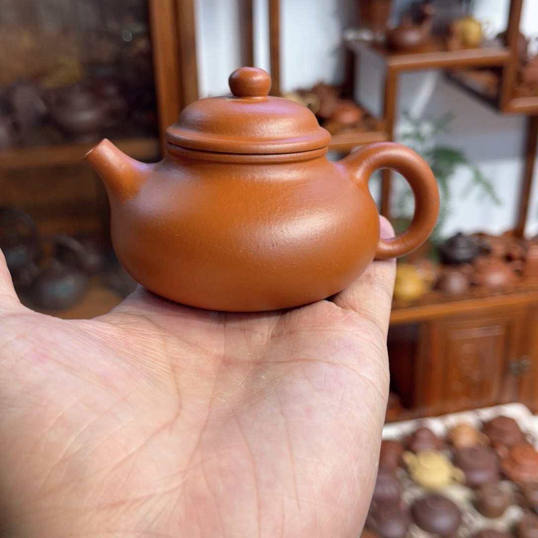 紫砂茶壶劉****?哈哈哈哈哈