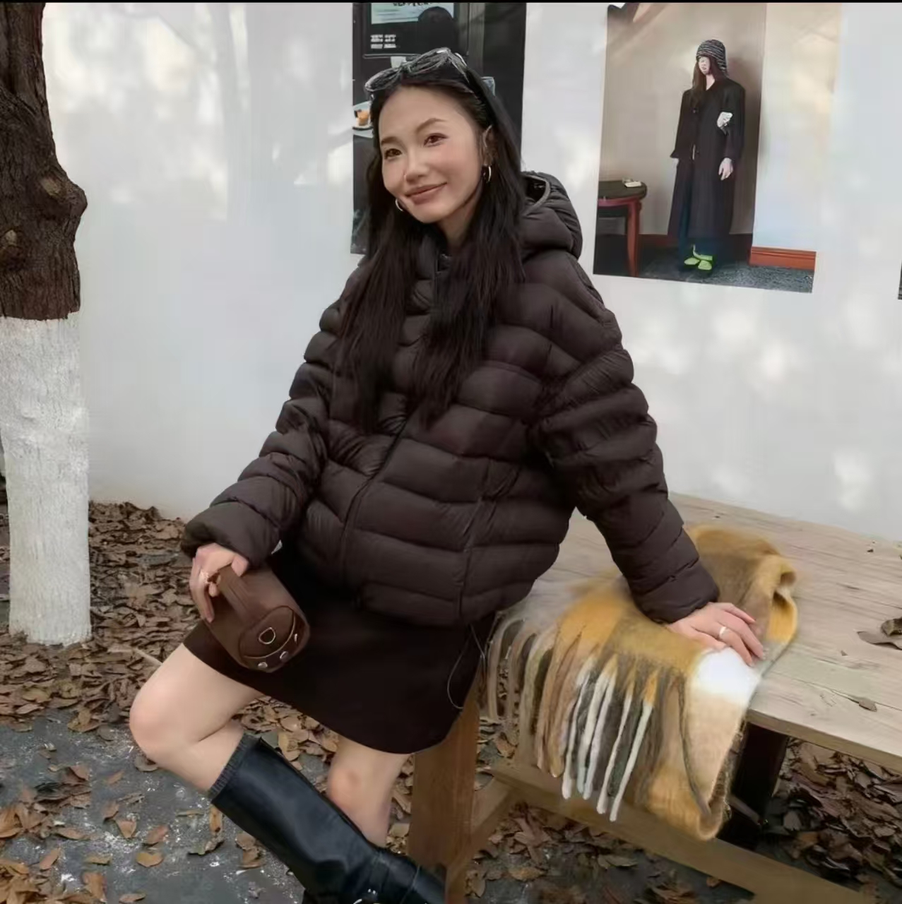 90白鸭绒羽绒服女款短款排骨连帽