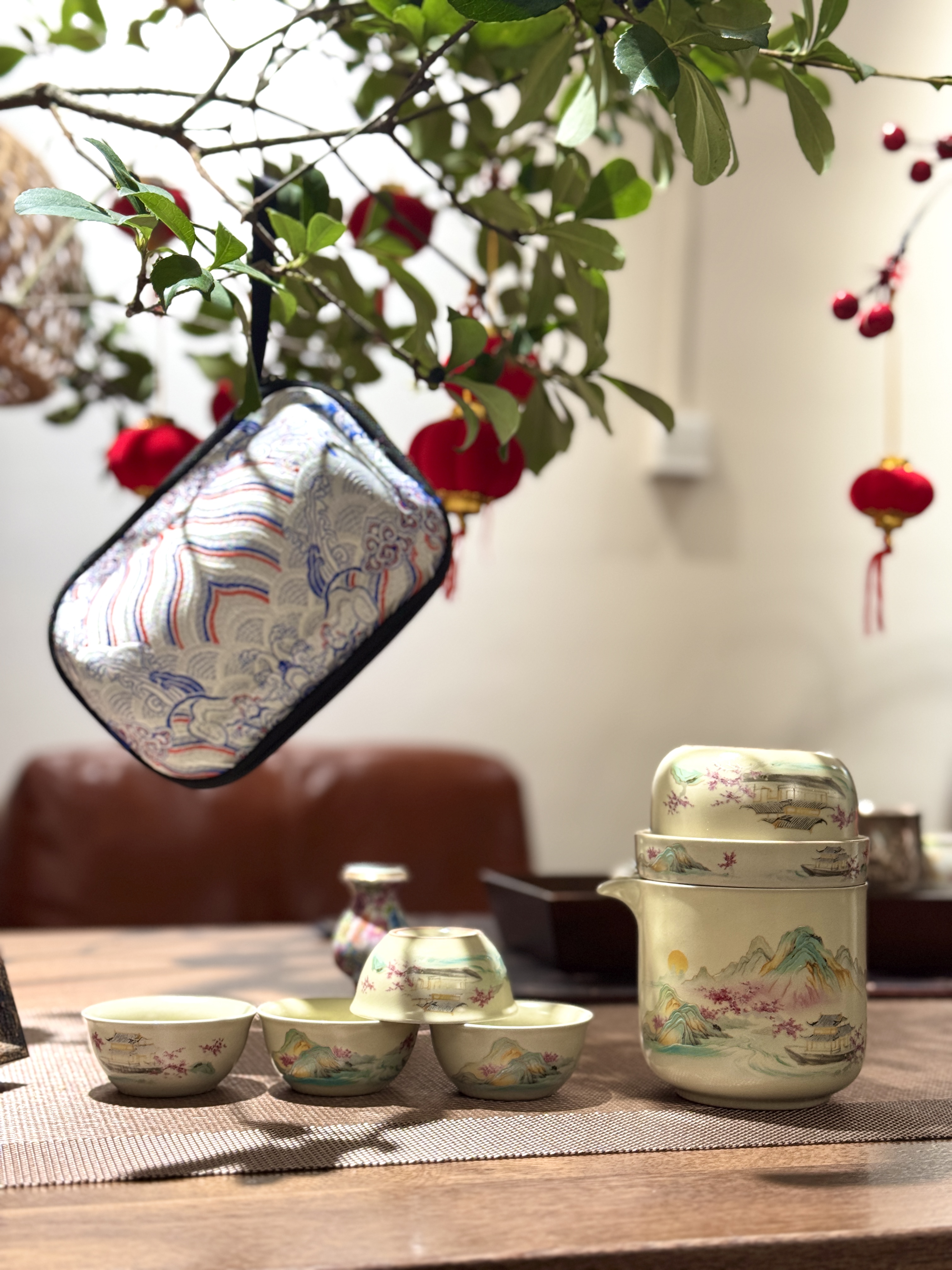 当代汝窑【山水】一壶4客杯 （紫白包）