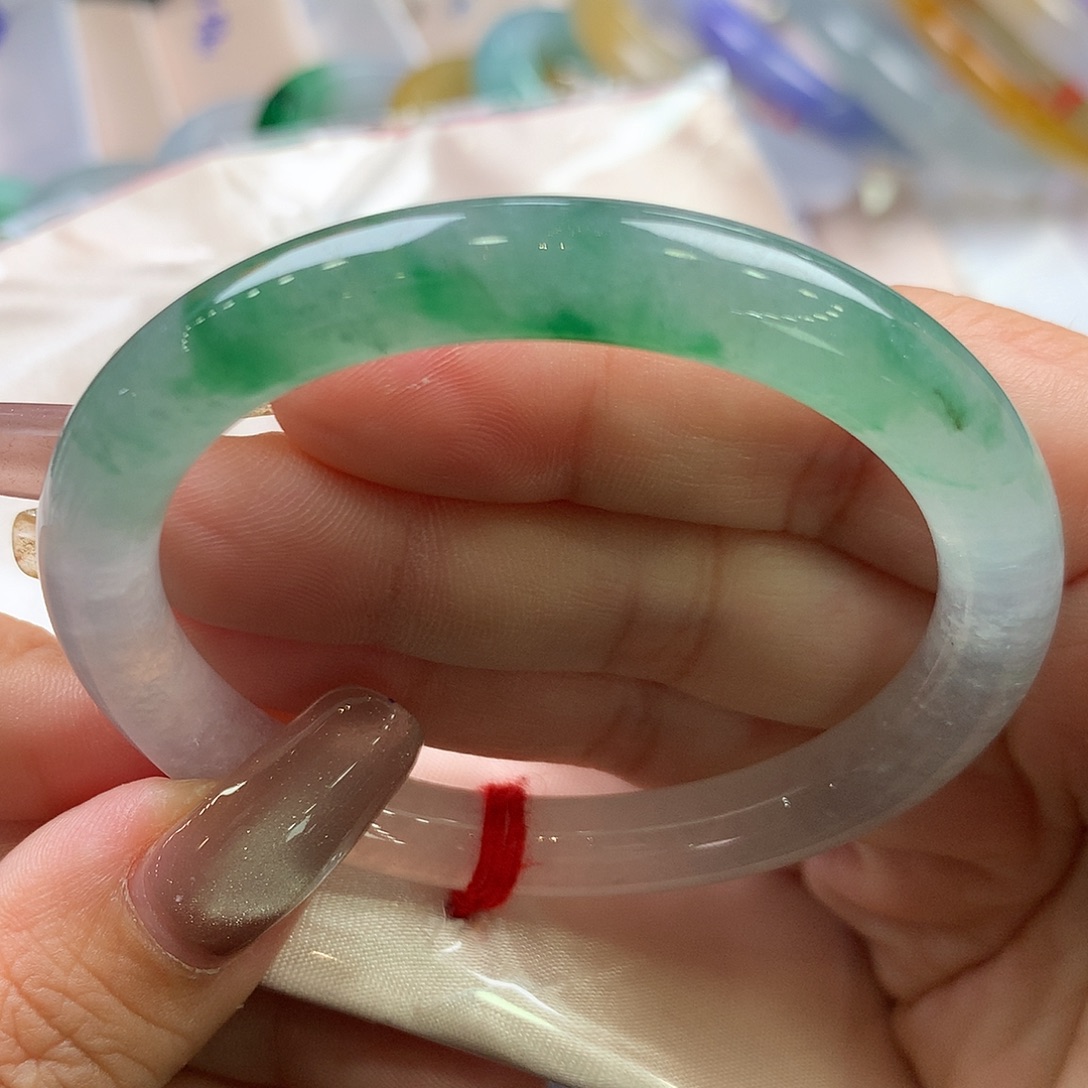 翡翠未镶嵌手镯51.4圆条