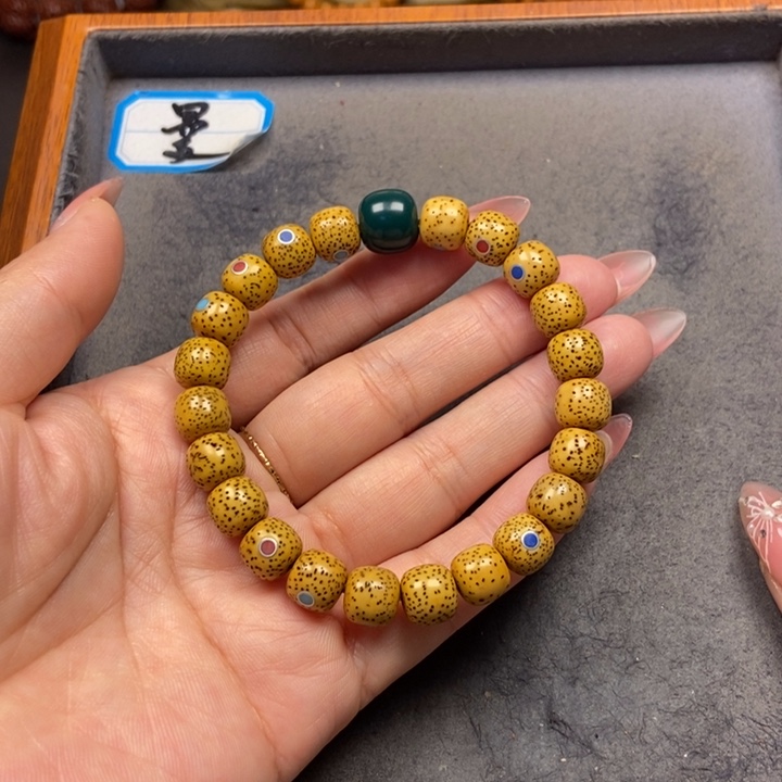 星月菩提吊坠菩提