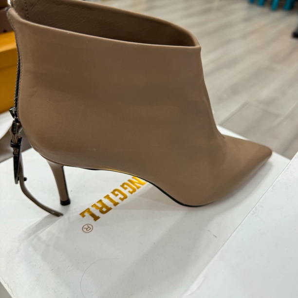 296-23女士200细跟拉链鞋丹姐推荐