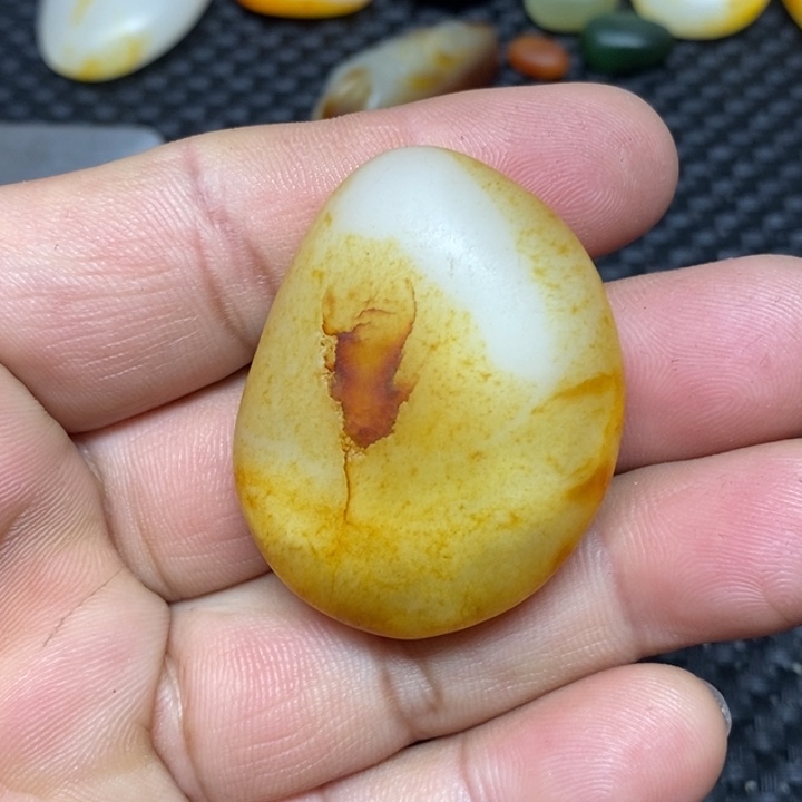 和田玉（白玉）珠宝奇石未镶嵌