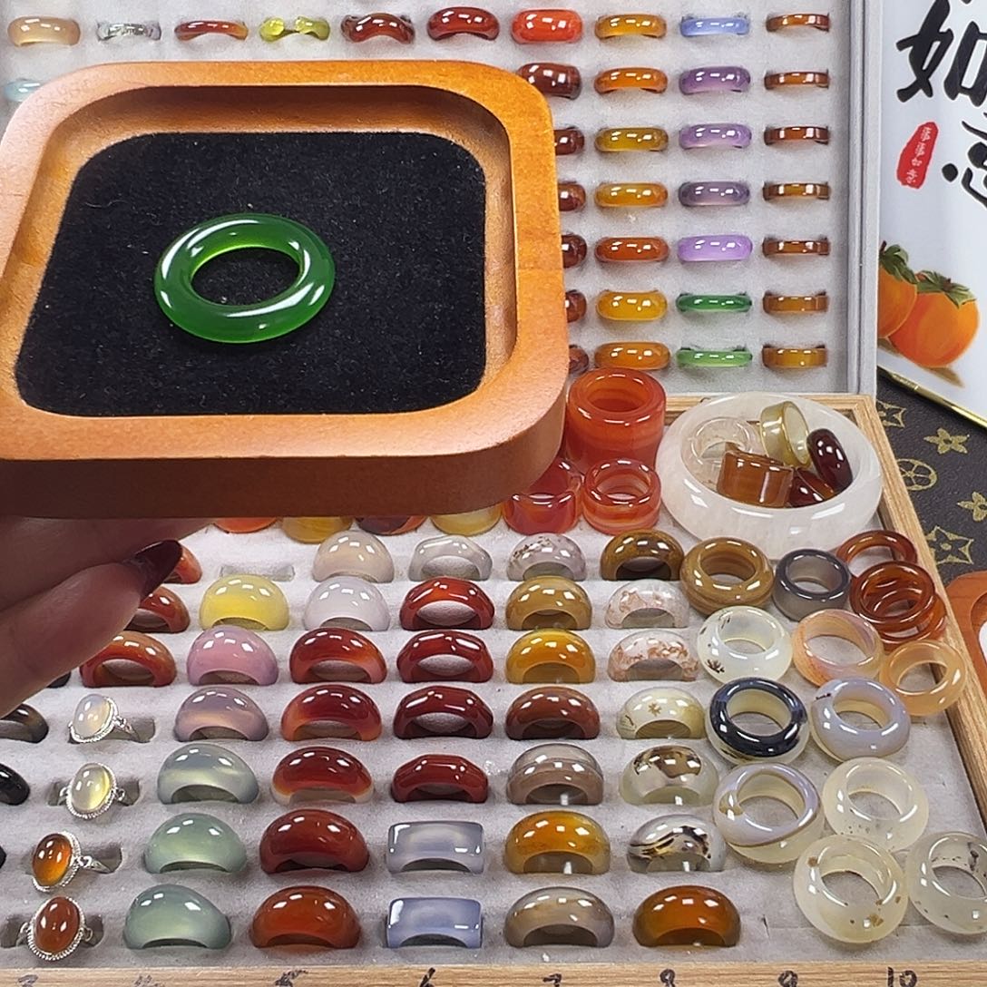 玛瑙/玉髓未镶嵌戒指A2不退换18港