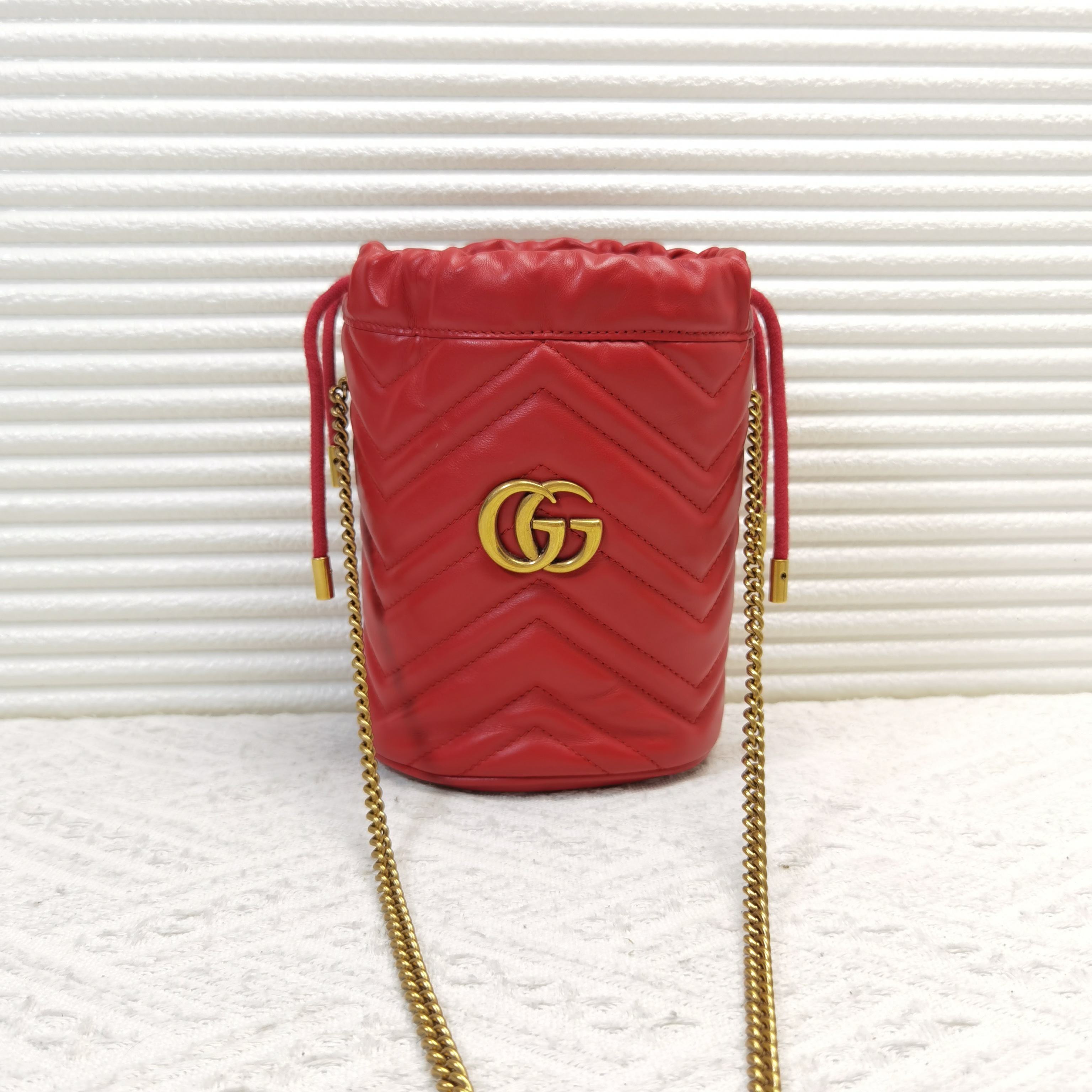 95新 GUCCI/古驰 Gucci古驰GG marmont马蒙水桶包斜挎包