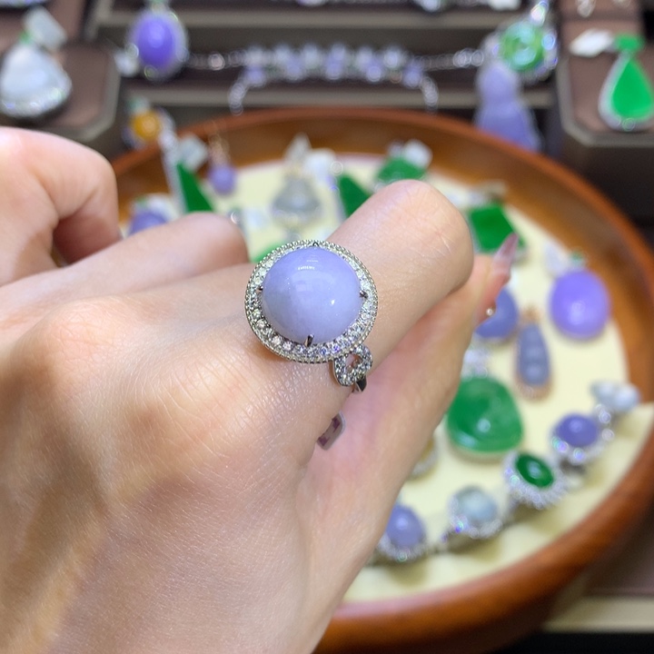 翡翠颈饰银S925镶嵌翡翠