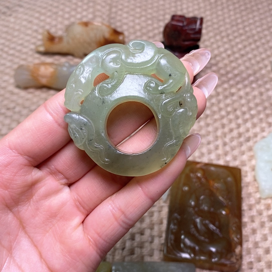 白玉菩提吊坠白玉菩提白玉菩提摆件