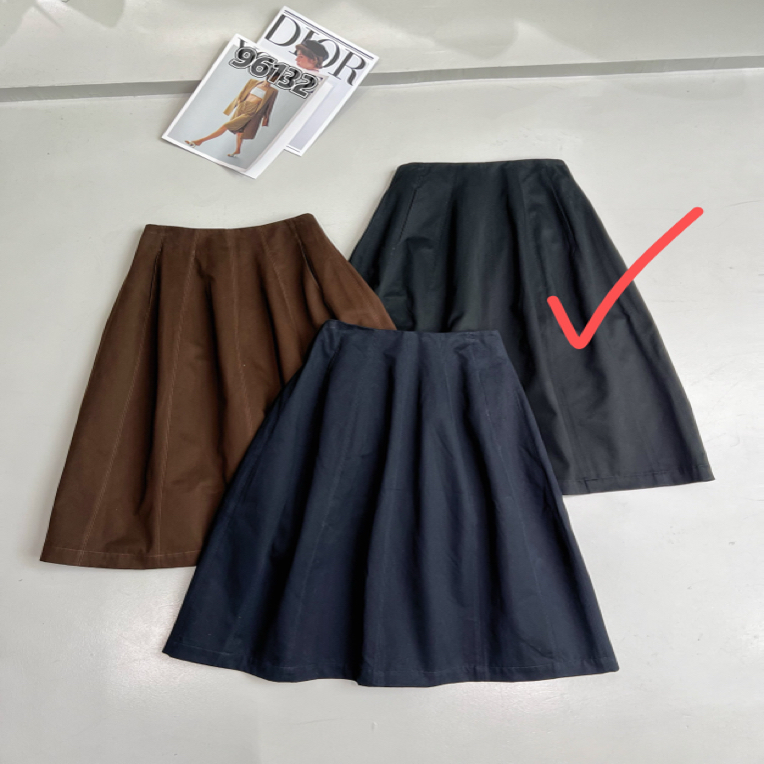 南油特价黑色伞裙