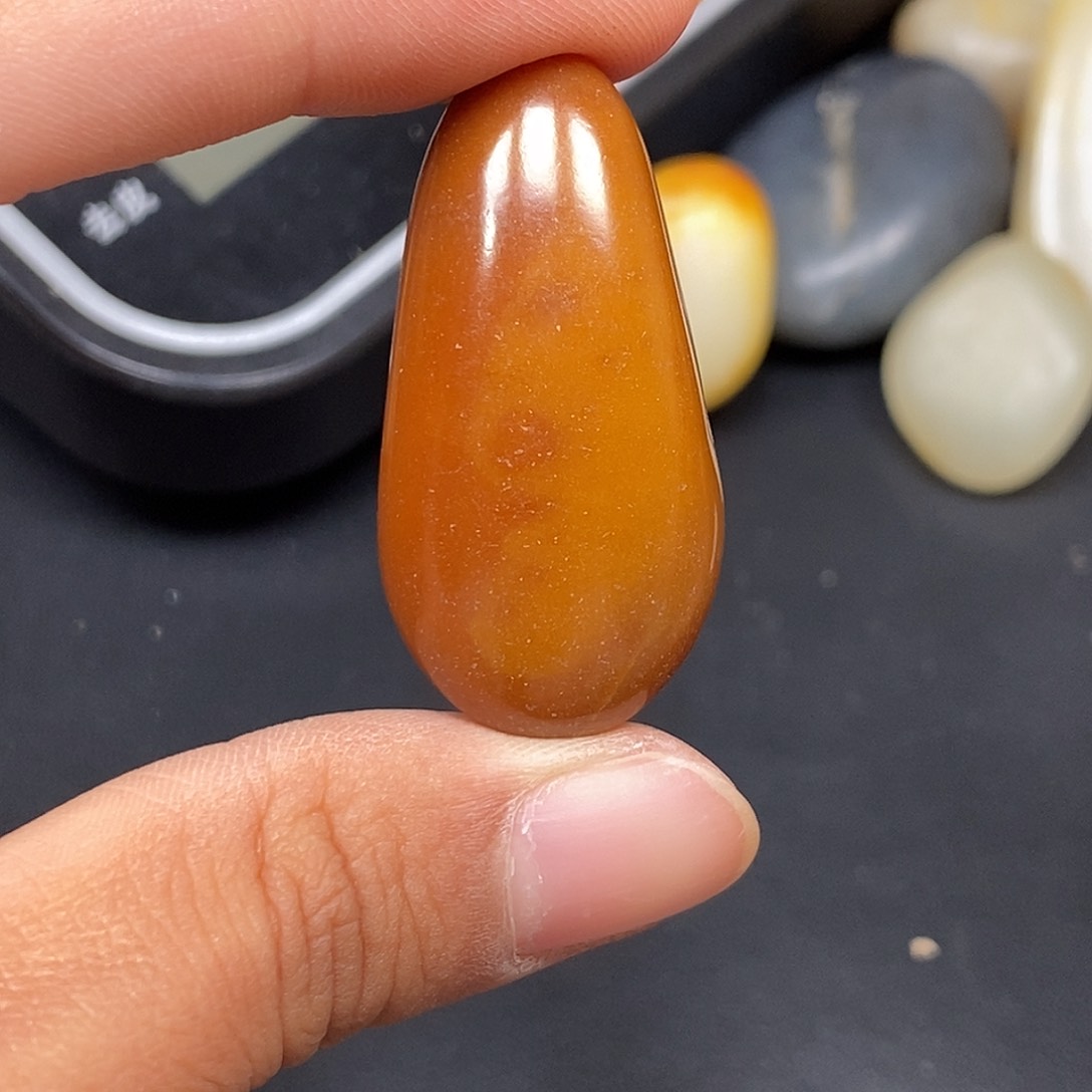 和田玉（糖玉）未镶嵌挂件