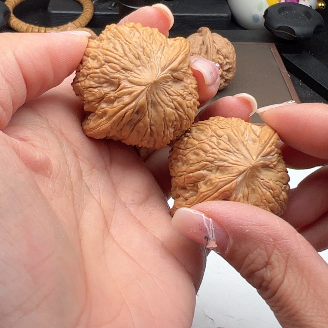 文玩核桃把件泥鳅42