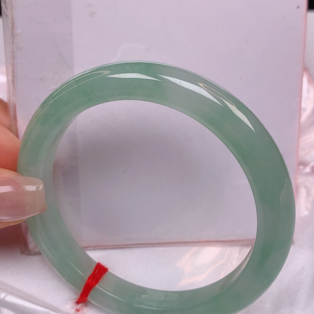 【闪购商品】翡翠手镯未镶嵌54+翡翠手镯