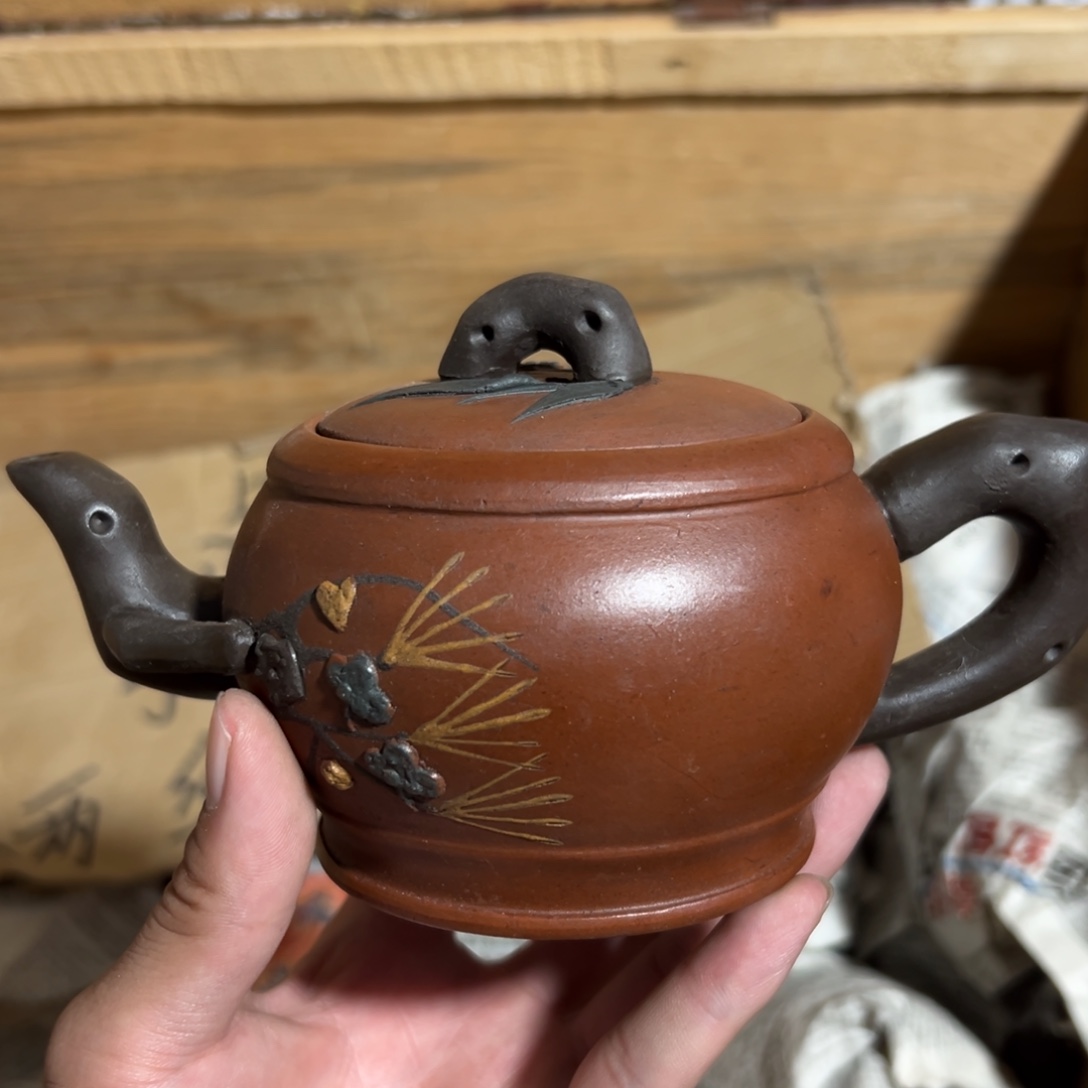 茶壶紫砂老厂紫砂壶一件！