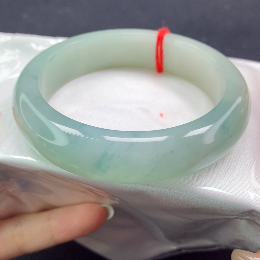 翡翠手镯未镶嵌（25号）（小轮胎）