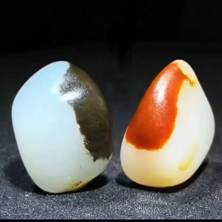 新疆和田玉籽料原石把件