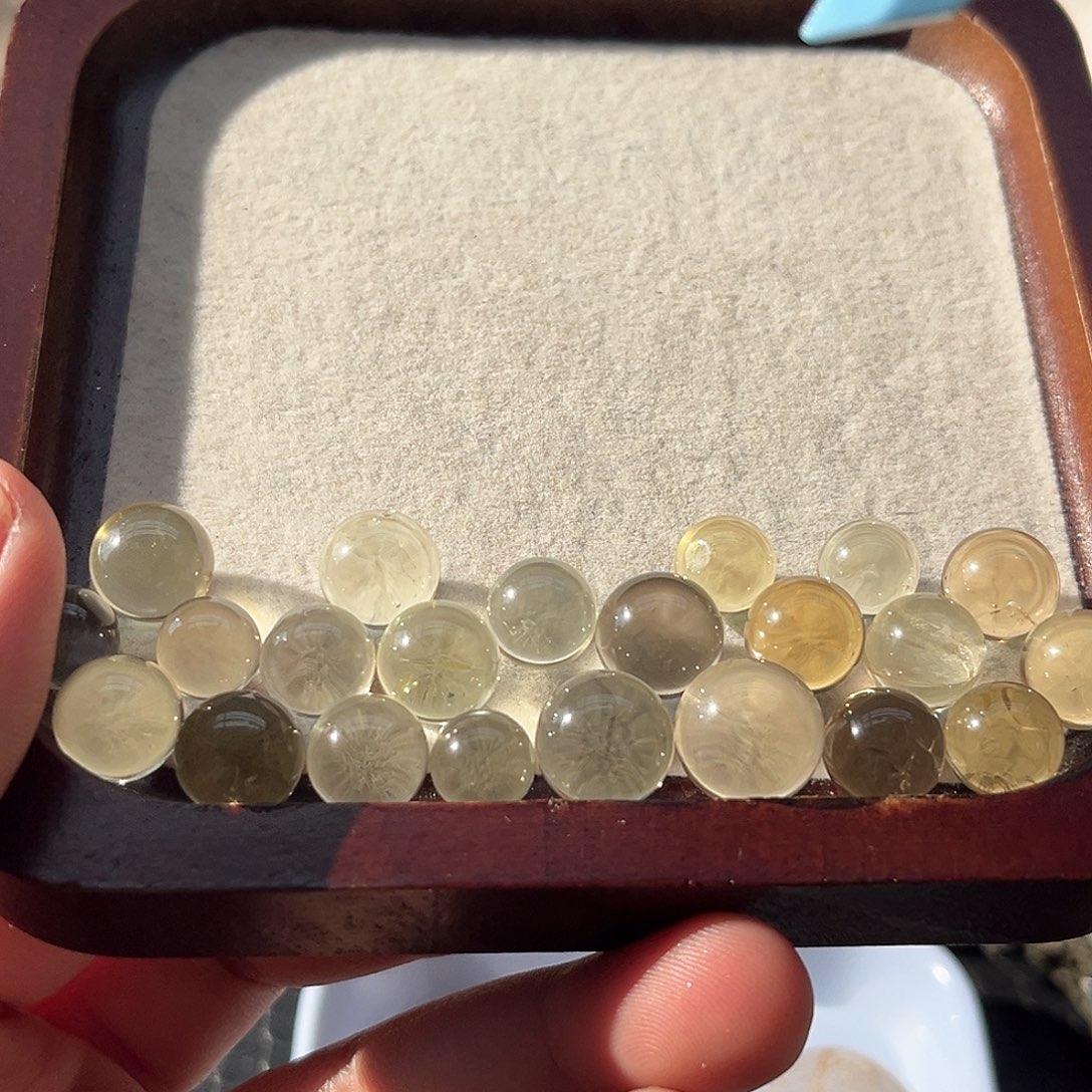 圆****未镶嵌水晶珠宝半成品121