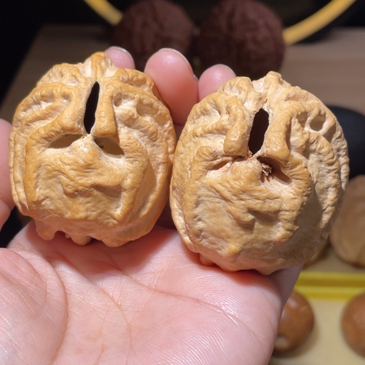 桃核把件鬼脸乾坤核43