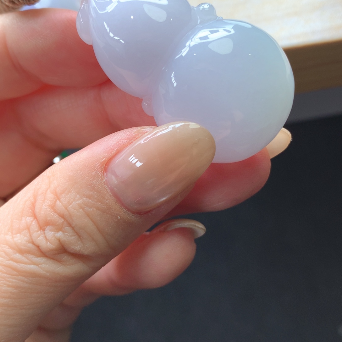 翡翠未镶嵌颈饰吊坠