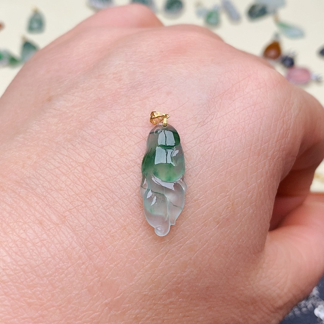 颈饰银S925镶嵌翡翠