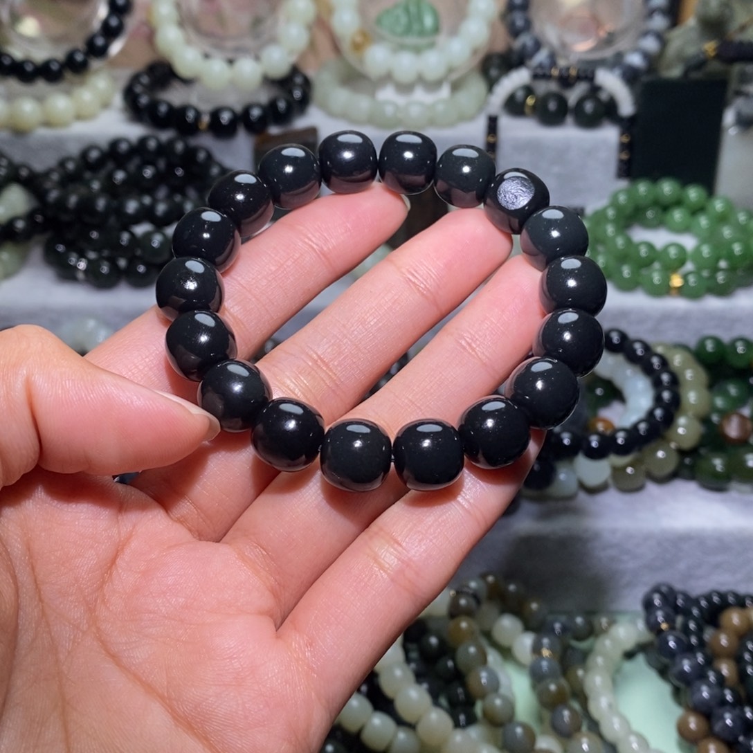 和田玉未镶嵌手链