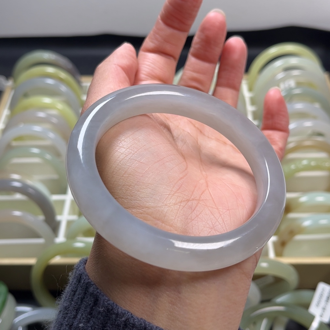 心***海和田玉未镶嵌手镯62➕圈