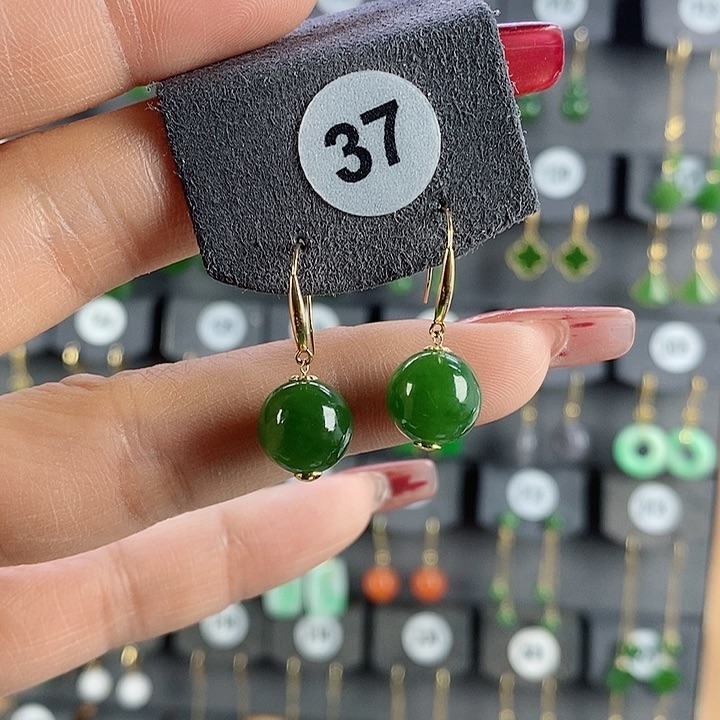 和田玉耳饰18K金镶嵌