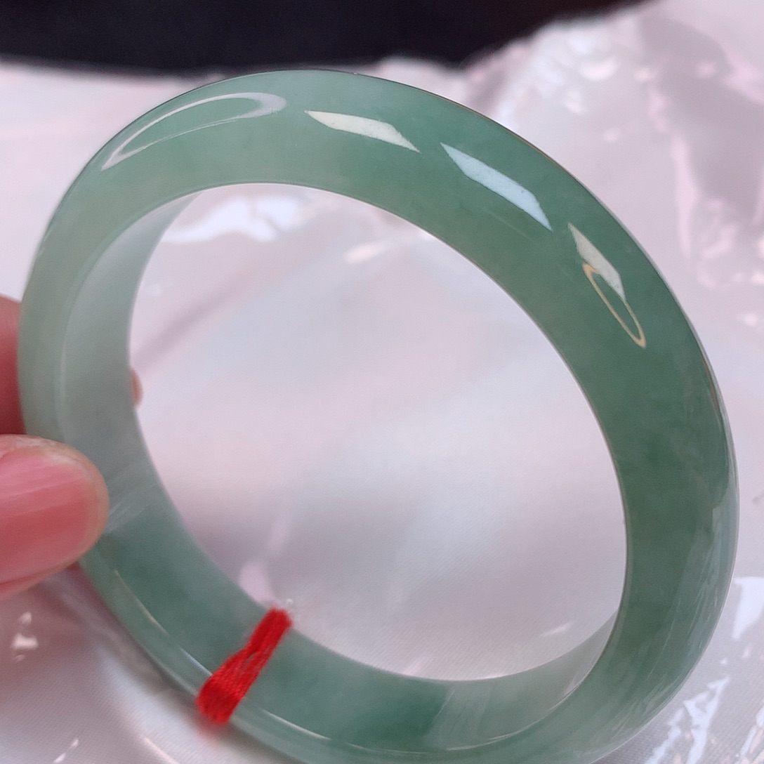 翡翠手镯未镶嵌57 翡翠手镯