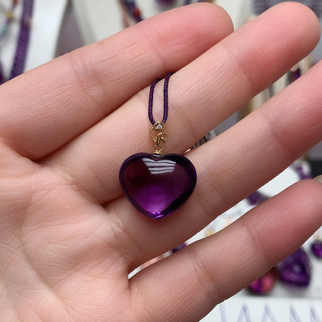 紫晶吊坠(赠链)18K金镶嵌