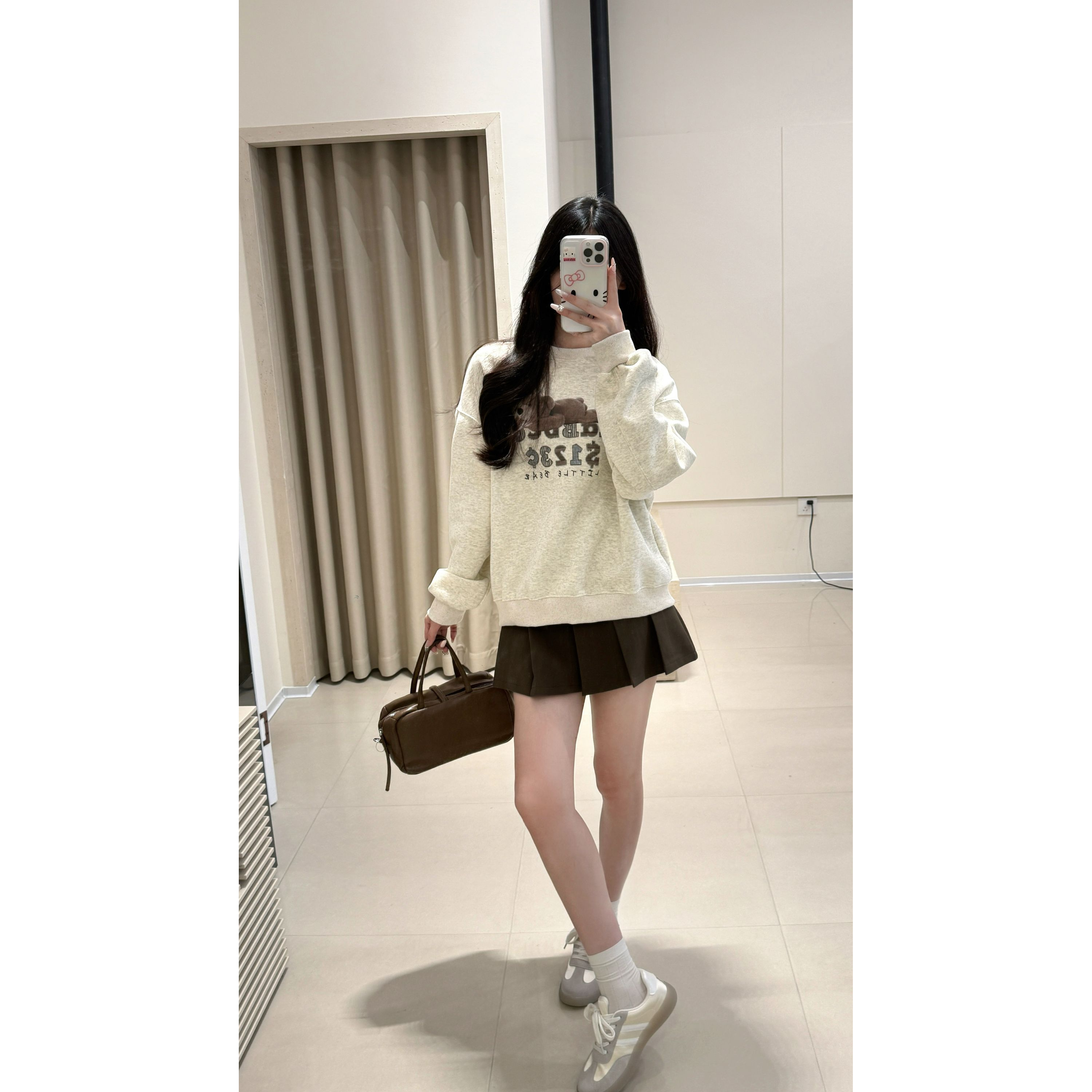 韩系卡通熊复古字母印花宽松显瘦休闲百搭圆领卫衣2025秋新款