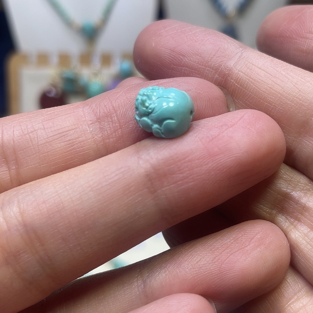 绿松石未镶嵌貔貅