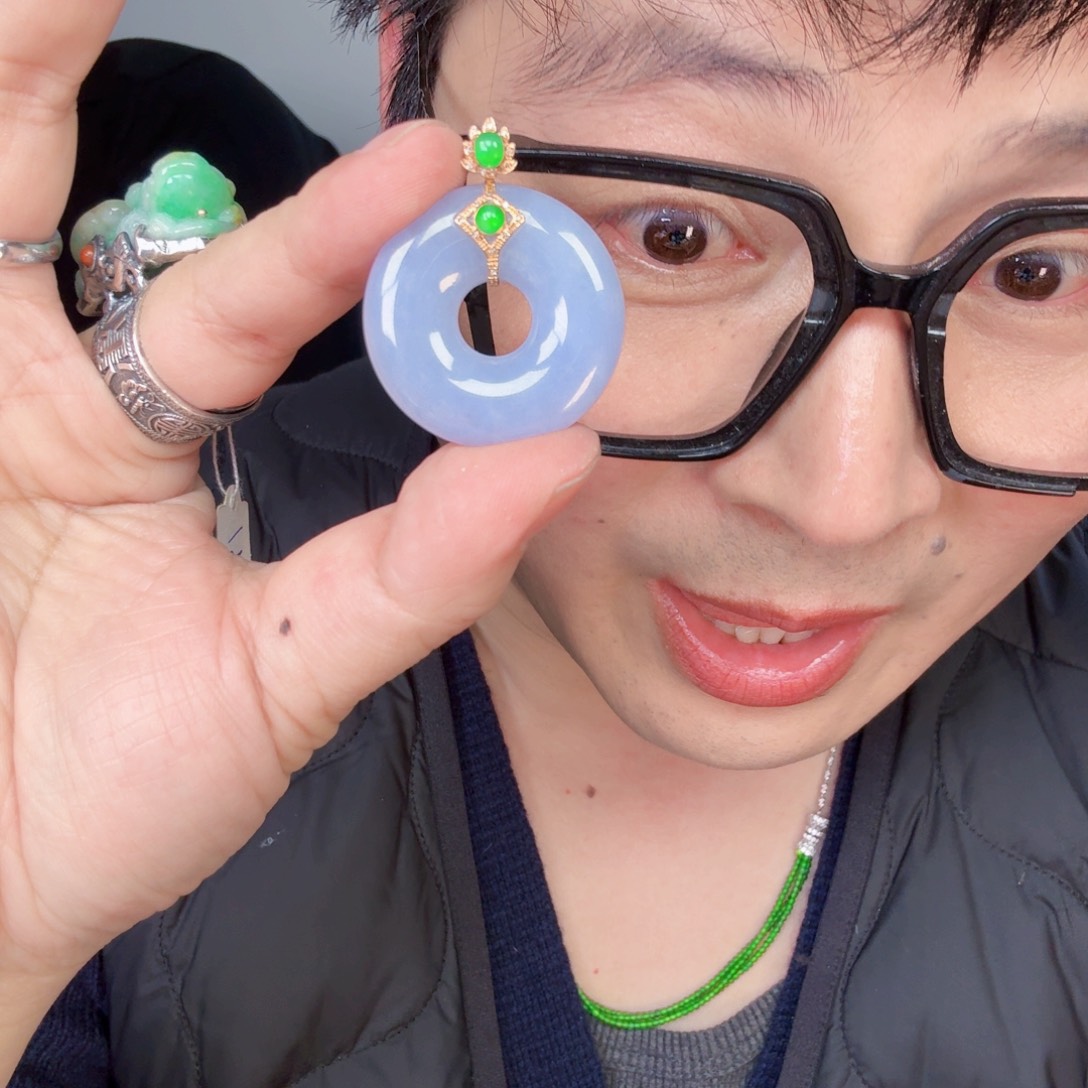 翡翠颈饰18K金镶嵌一个