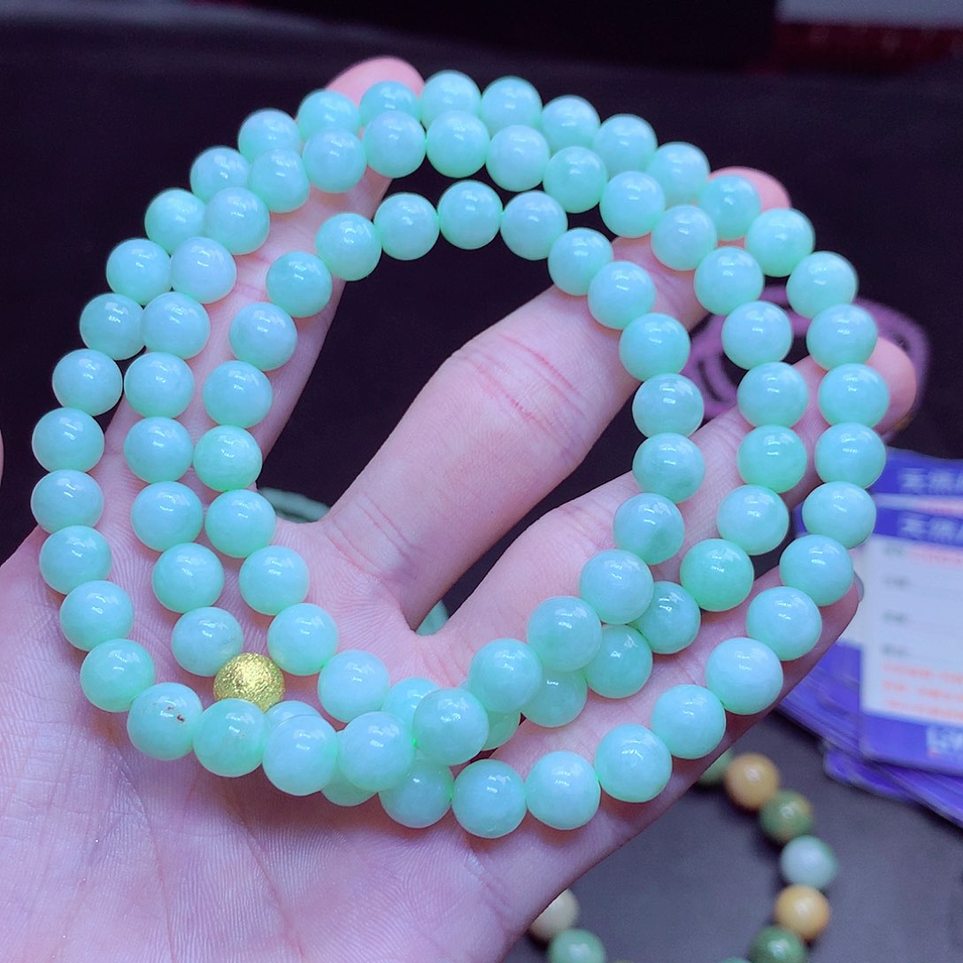 翡翠未镶嵌毛衣链