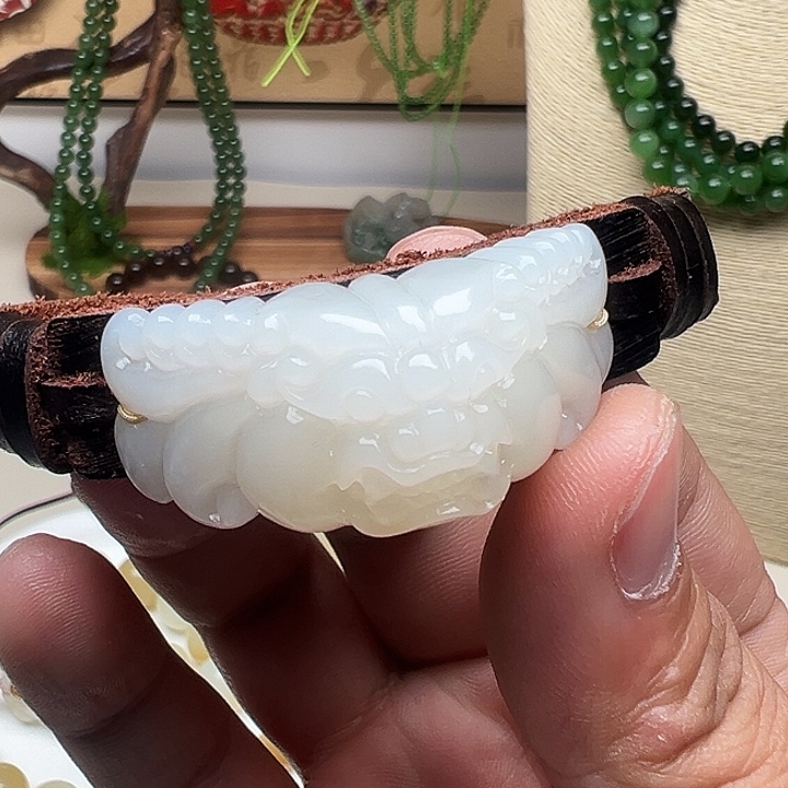 和田玉未镶嵌手链