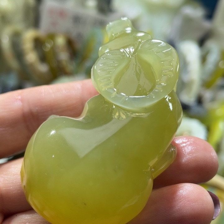 岫玉未镶嵌手把手