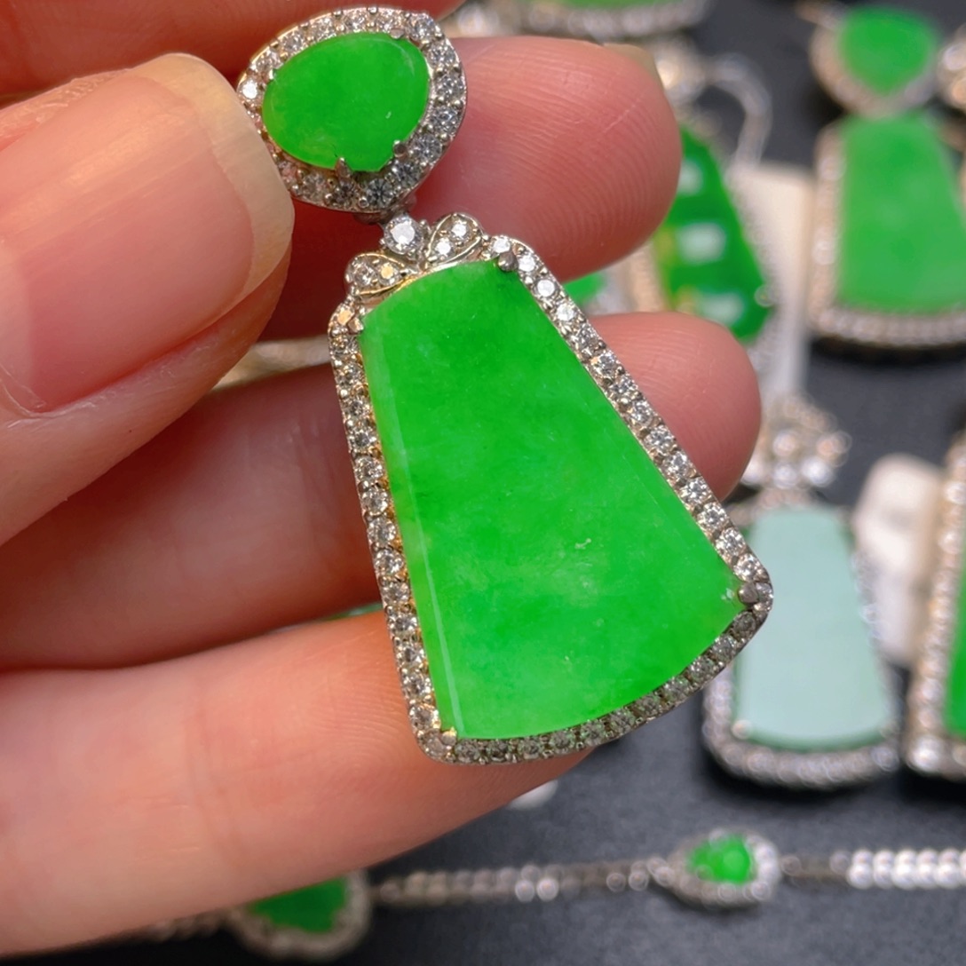 吊坠(不含链)银S925镶嵌翡翠