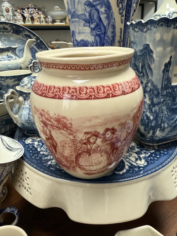 皇家雅顿有瑕鼓包无盖罐