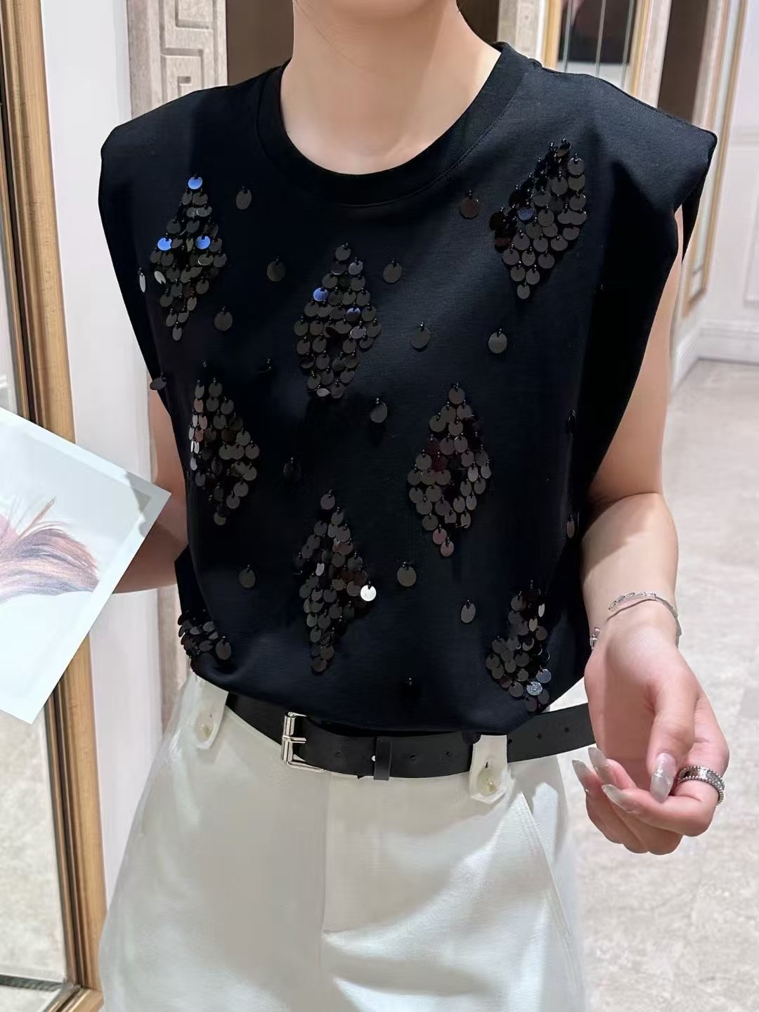 【玫瑰缘】欧货OG设计师款淑女时尚网红修身亮片宽松无袖背心